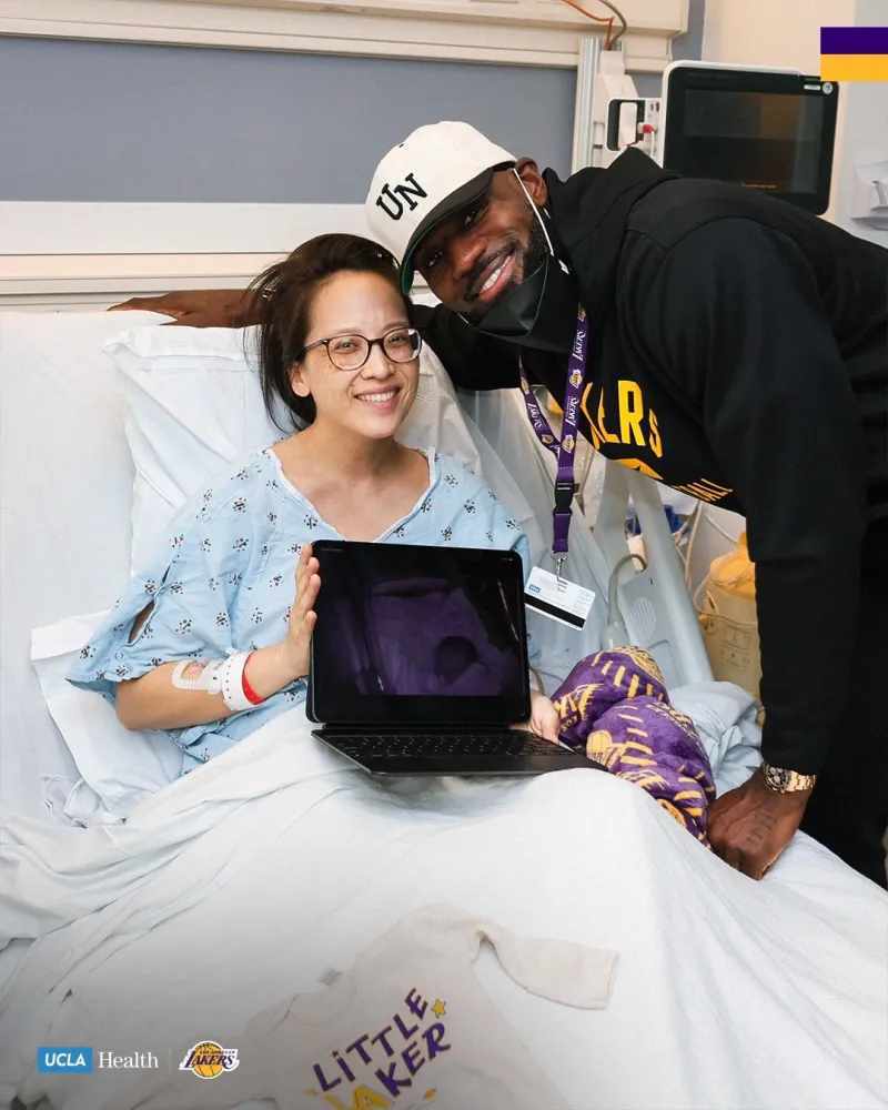 体育彩票-社区关怀！东詹率全队到医院看望病患，湖人官方分享现场照