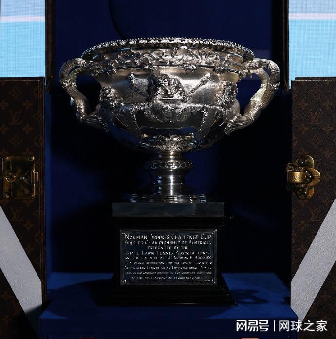 彩票-王美丽激战奥胖，海峡组合输球，仨大师齐头并进，卫冕冠军赢德比